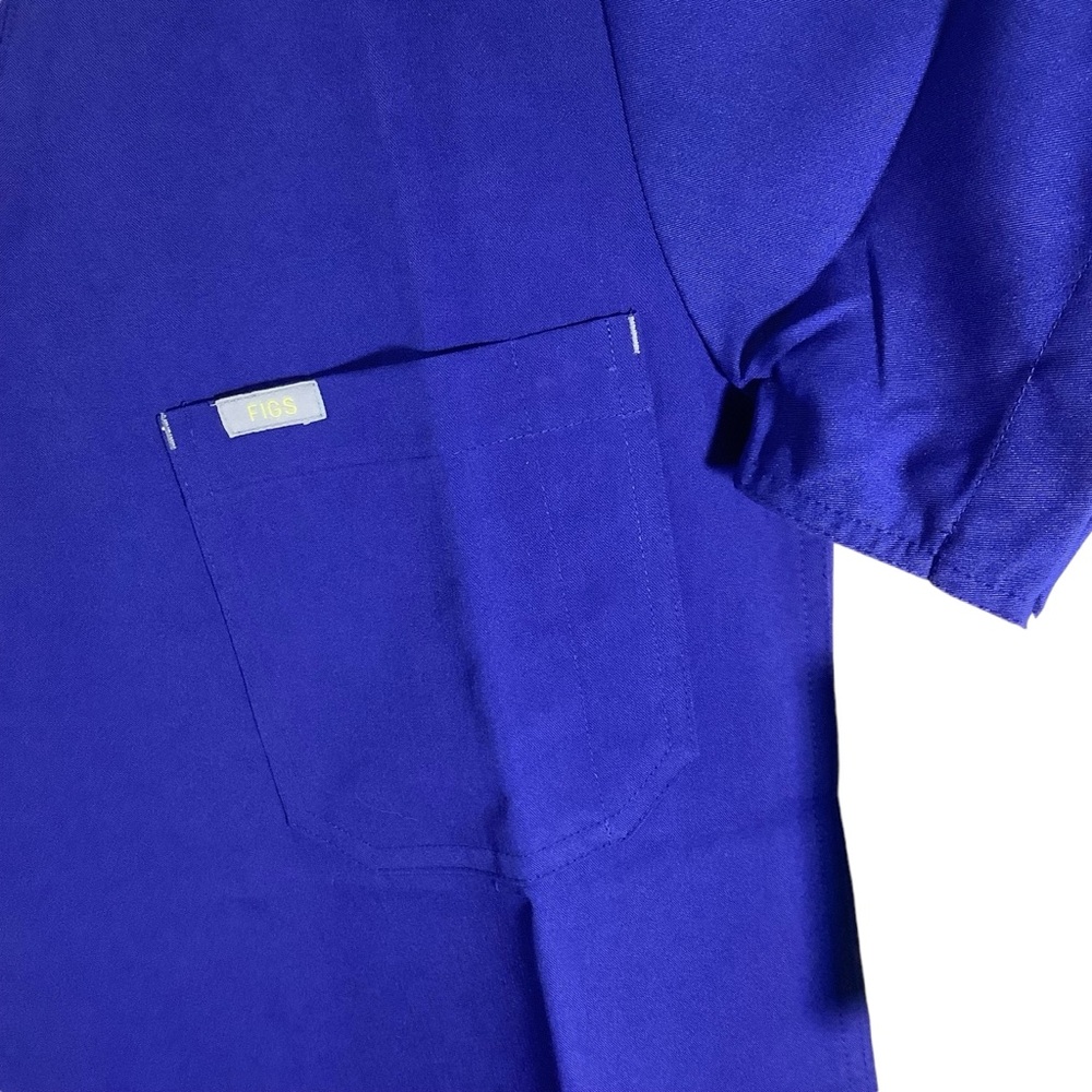 Figs Men’s Naga One Pocket Scrub Top - Picture 2 of 8